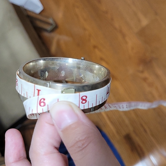 Tiffany & Co 3 Star Bangle - Picture 5 of 6